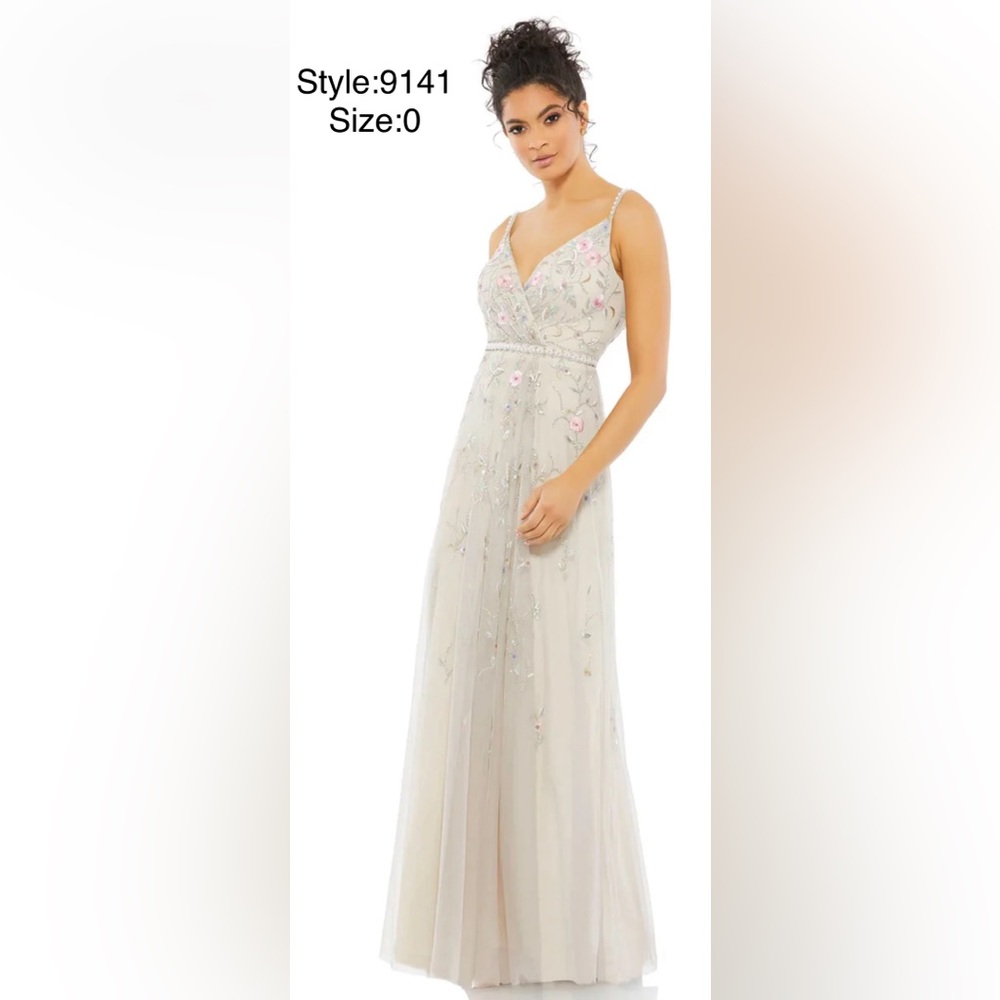 A-line dress with embroidery and beading